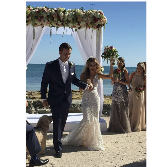 Inbal Dror Lace Wedding Dress Size 0 Israeli Rare Wedding Gown Size 2017 - Picture 7 of 10